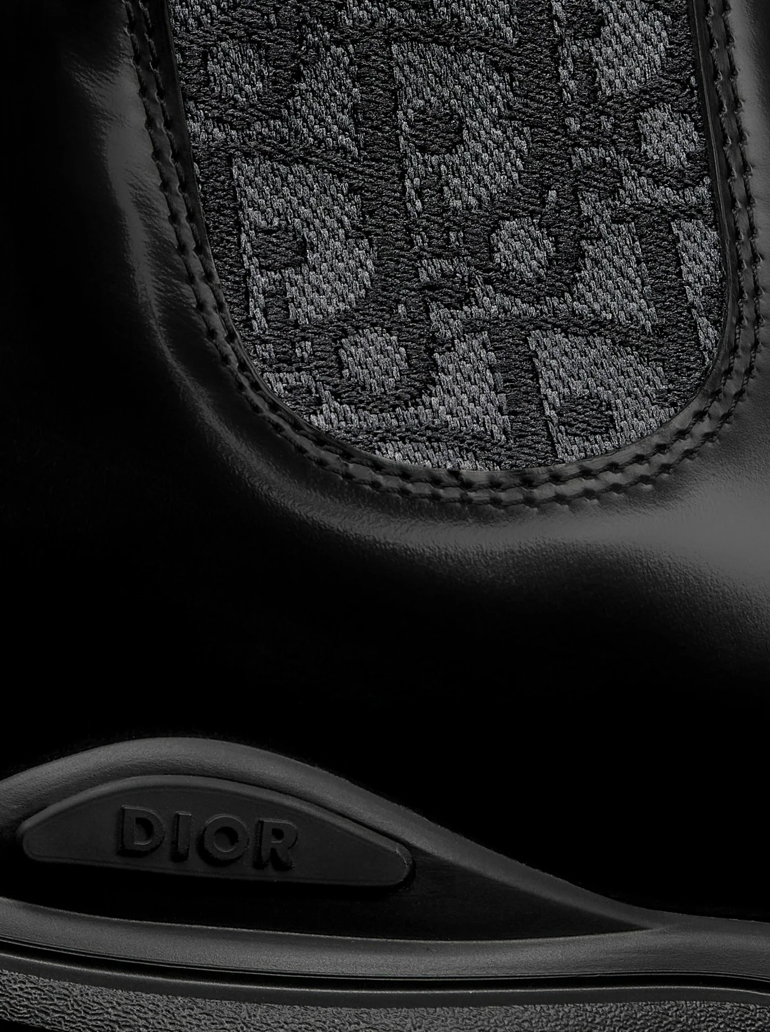 Dior Combat Chelsea Boot - Image 5