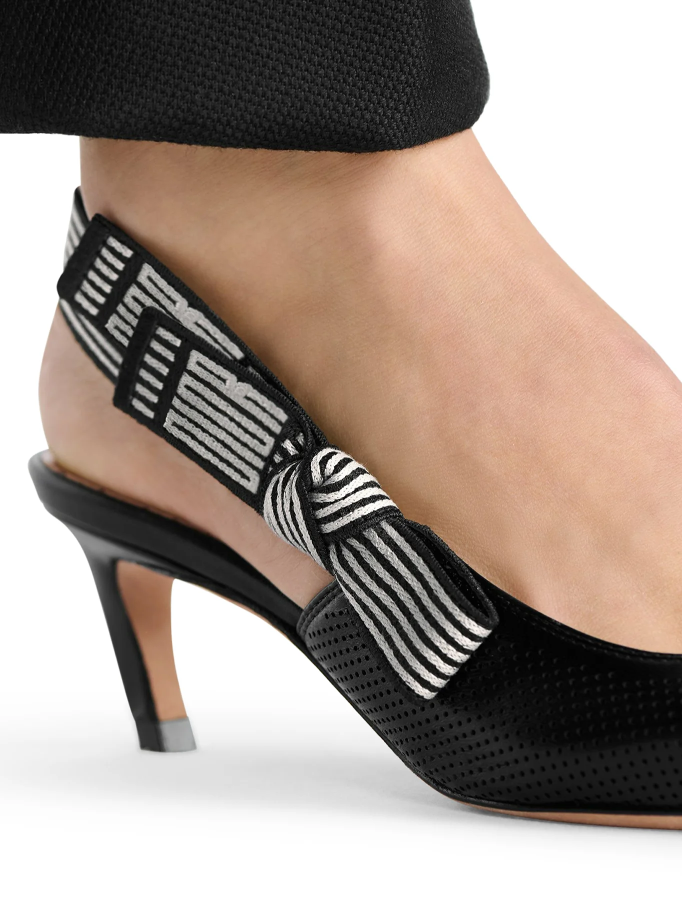 Dior Toujours slingback neckline - Image 4