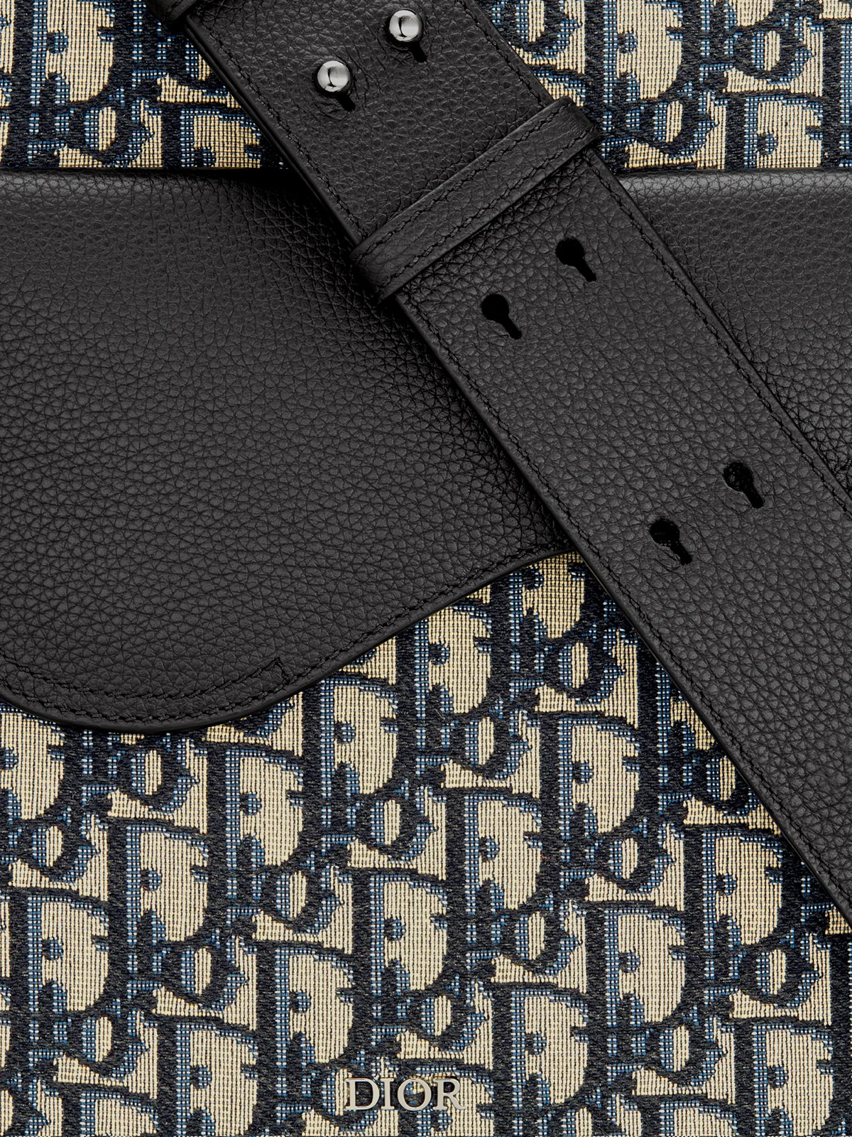 Saddle tote bag with shoulder strap - Image 4