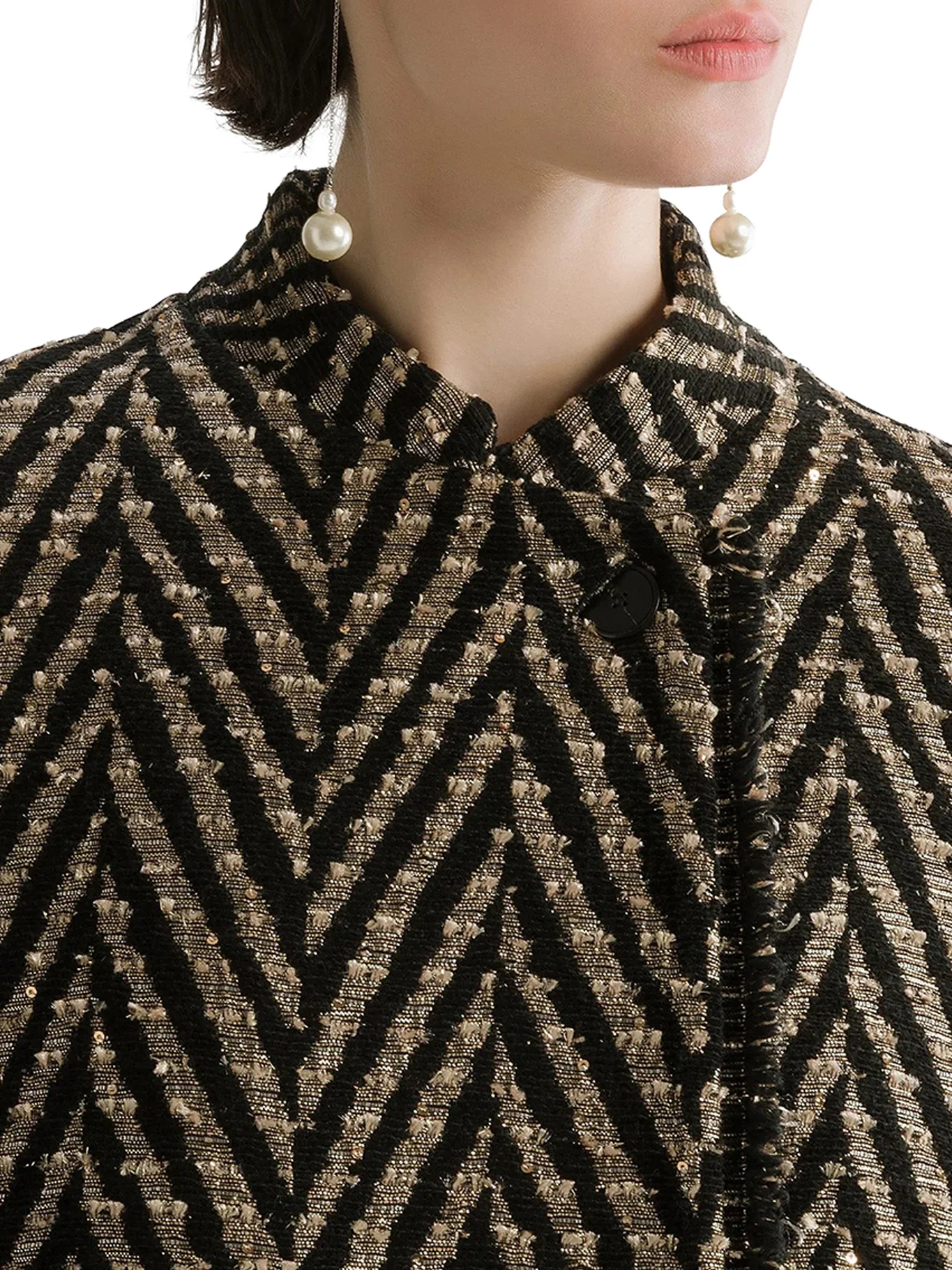 BLACK CHEVRON JAQUARD OVER-JACKET - Image 5