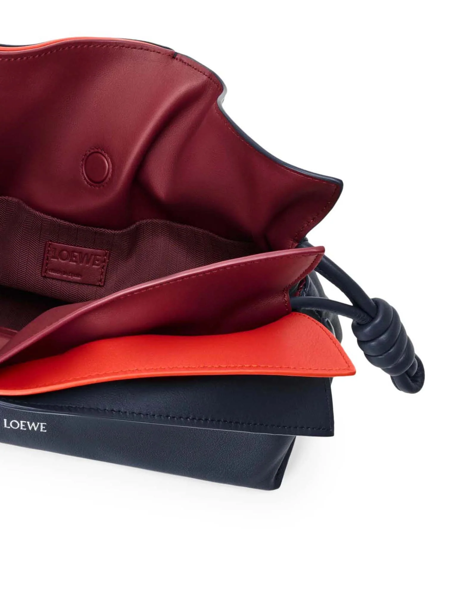 MEDIUM LAYERED FLAMENCO CLUTCH IN NAPPA CALFSKIN - Image 10