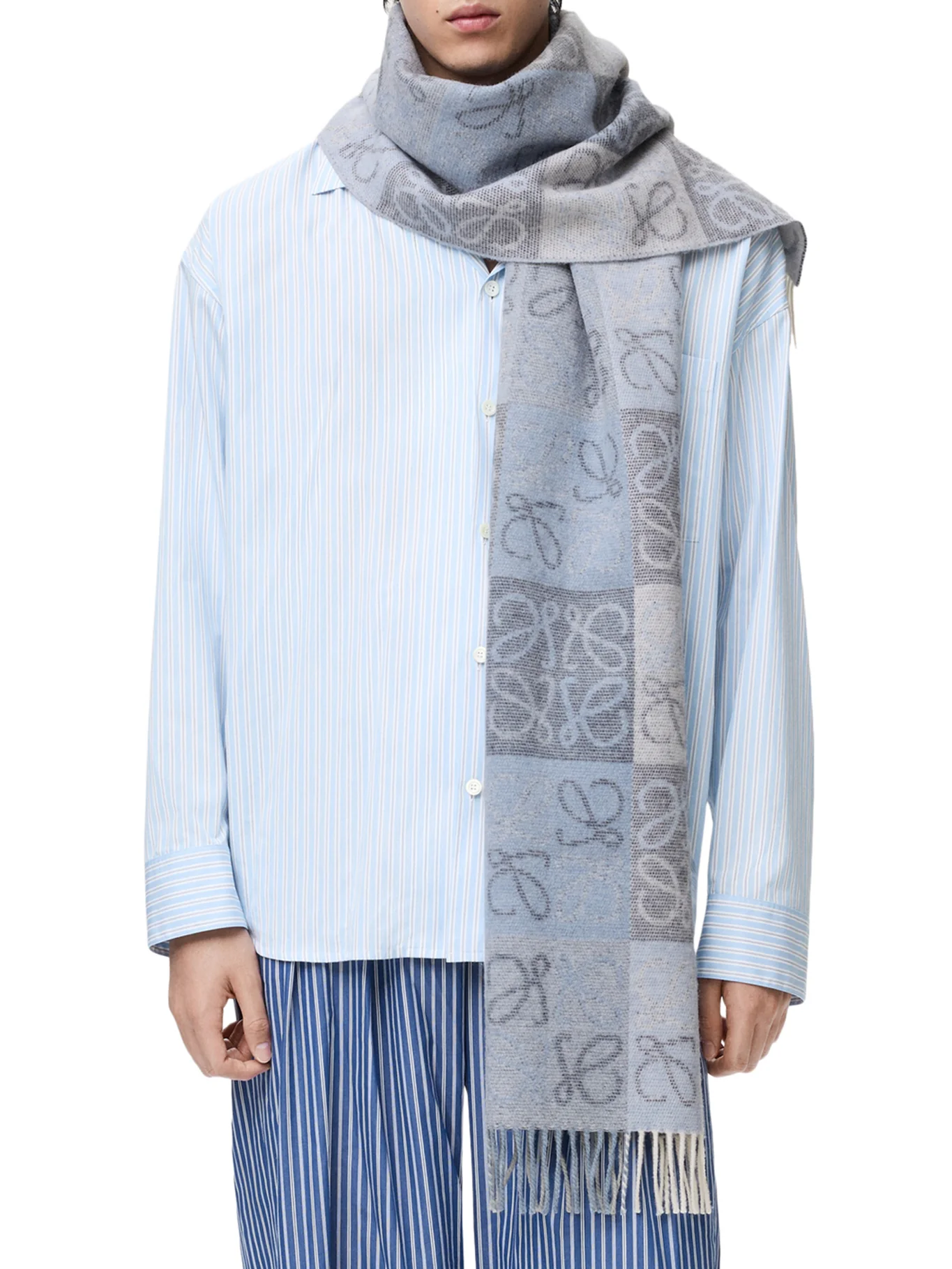 WOOL AND CASHMERE SCARF - Image 2