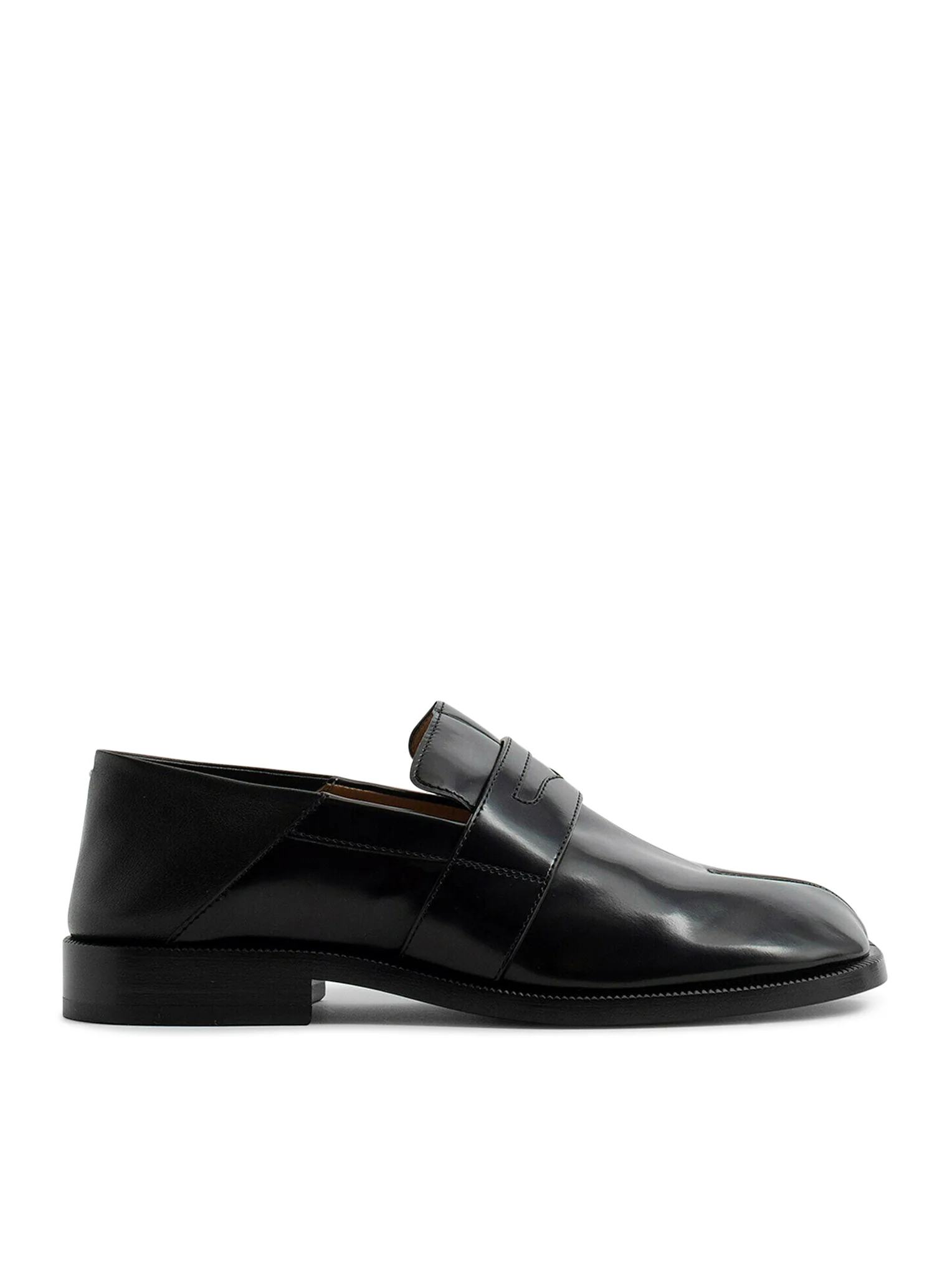 TABI LOAFERS